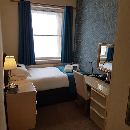 Virginia House 3*