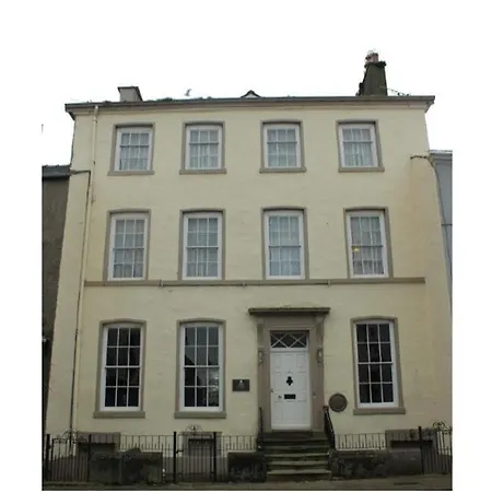 Virginia House Värdshus 3*